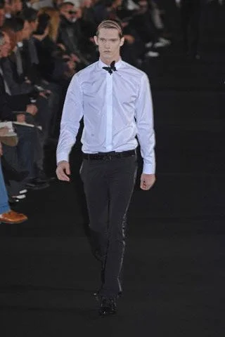 Look 50